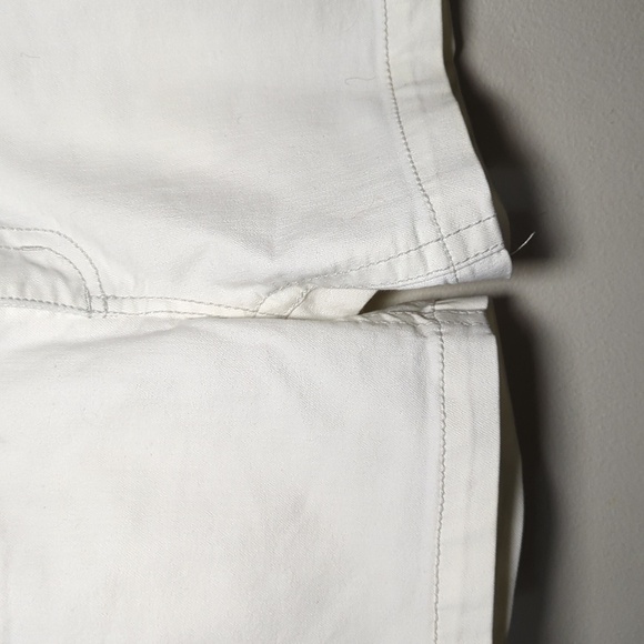 Seven7 White Denim Shorts with Stretch 5" Inseam Women's Size 6 - Picture 4 of 6
